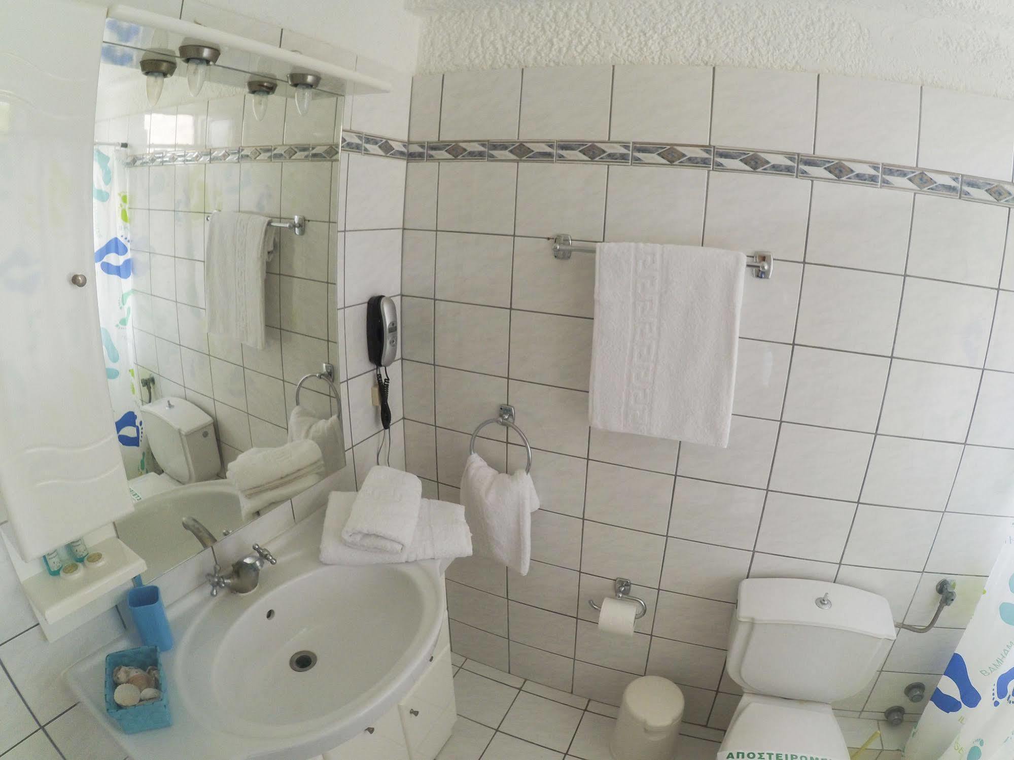 לגוניסי Hotel Vergina מראה חיצוני תמונה