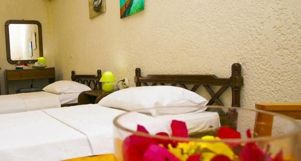 לגוניסי Hotel Vergina מראה חיצוני תמונה